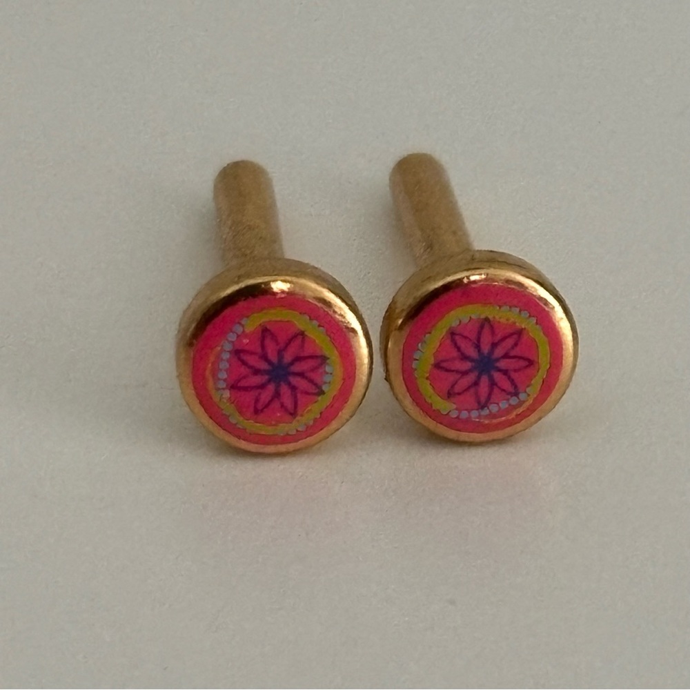AMERICAN GIRL Lea’s Earrings - Picture 2 of 5